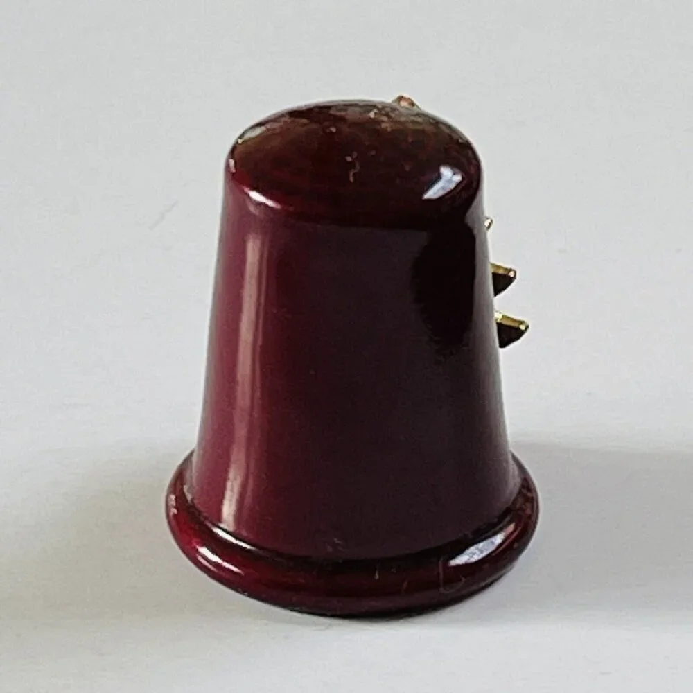 Sewing Quilting Thimble Christmas Tree‎ Red Collectible Holiday